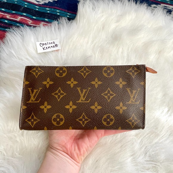 Louis Vuitton Handbags - Louis Vuitton Pouchette Clutch Wristlet Monogram Toiletry Pouch Case AUTHENTIC